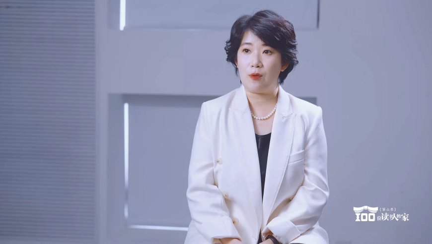 甲亢哥一句句OMG击碎老外偏见,2025澳门特马今晚开奖下载,机构预测与落实方法揭秘_入门版V2.98